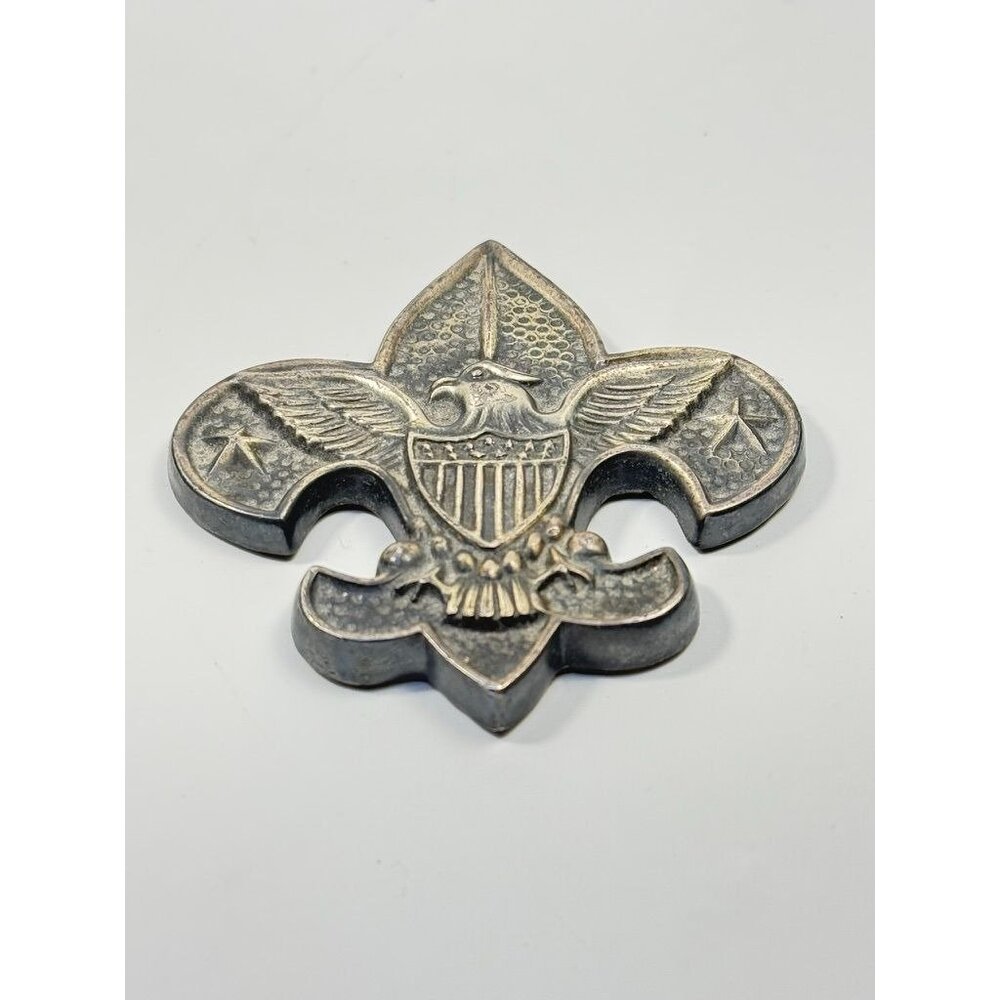 Paperweight Boy Scouts of America Fleur-de-Lis Felt Back Office Desk Decor - Picture 6 of 14